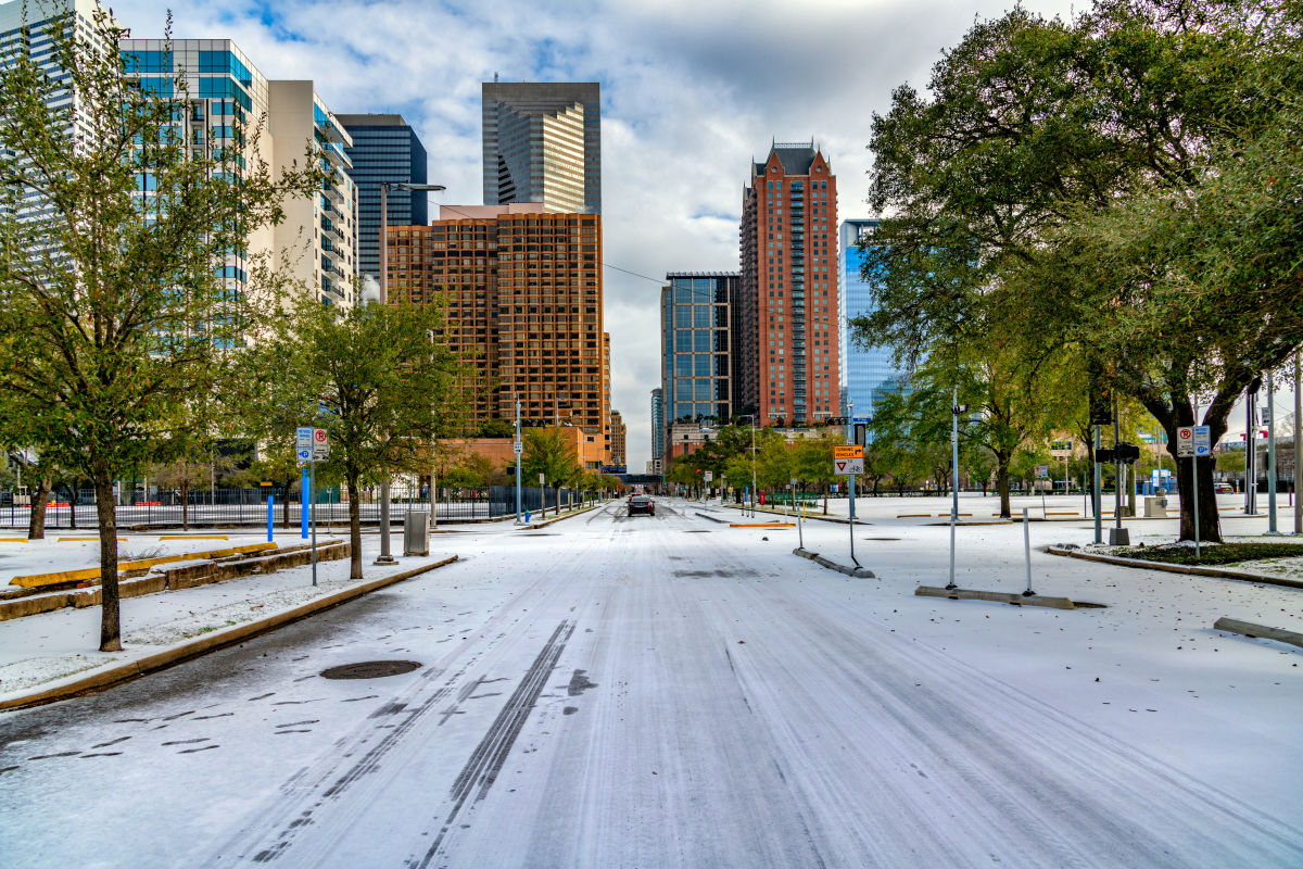 Houston’s Getting an Arctic Blast—What to Know about Hard Freeze