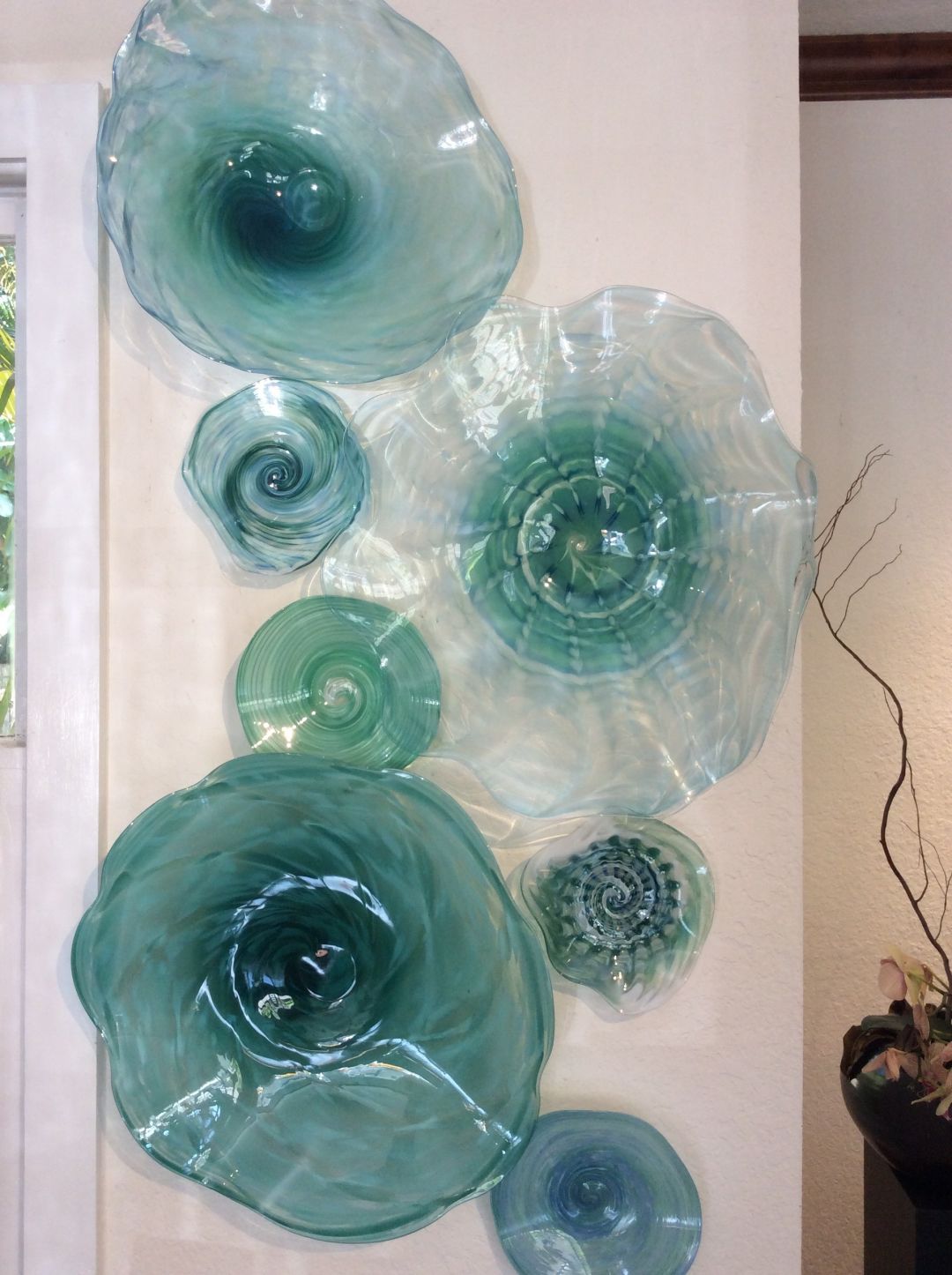 Glass blown sculpture emr4xk