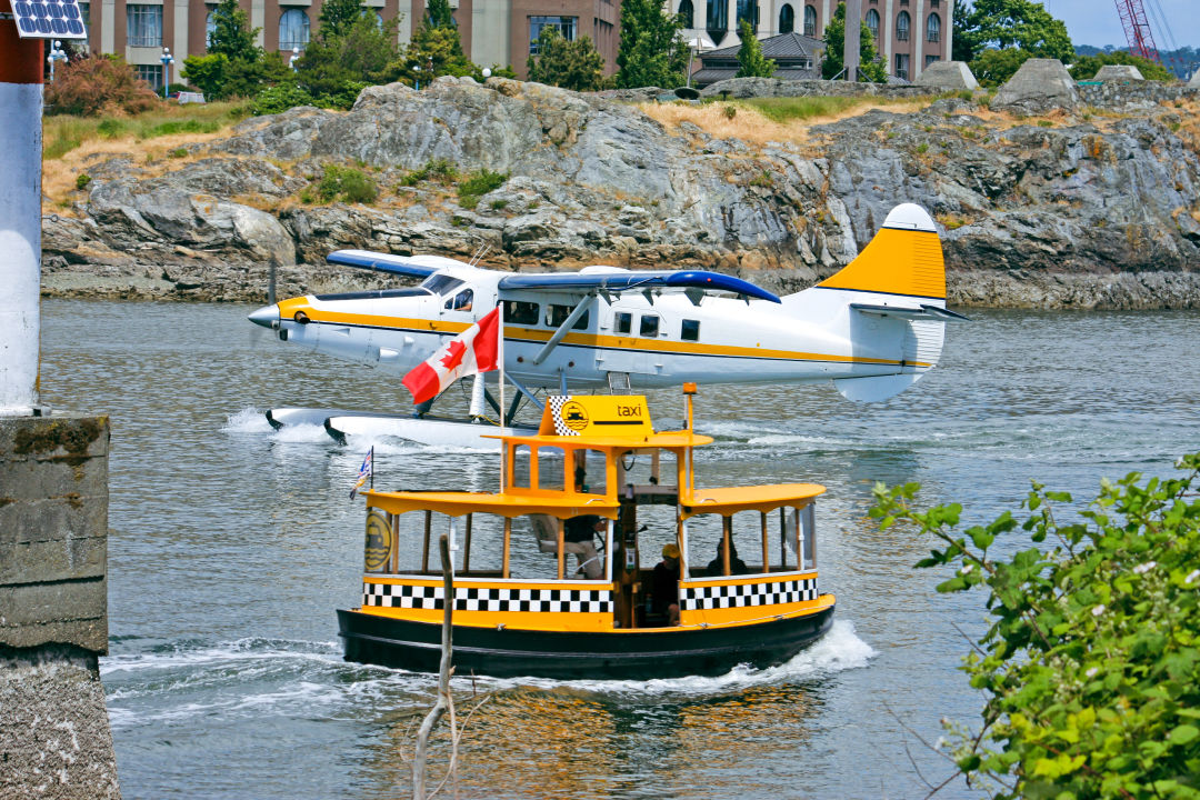 boat tour from seattle to victoria