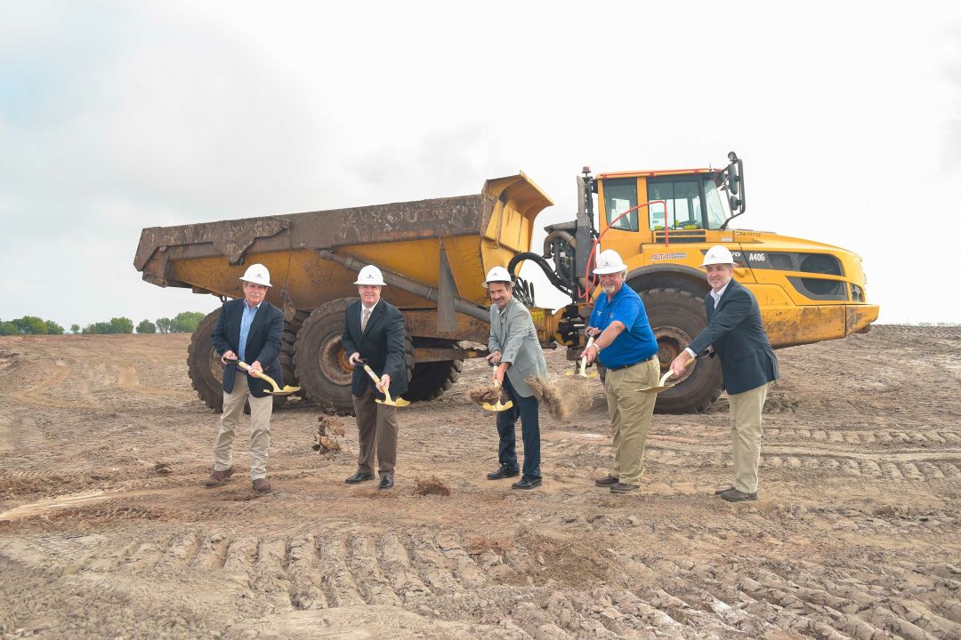 Attendees at the Star Farms at Lakewood Ranch's March 23 groundbreaking included Tony Chiofalo, executive vice-president and CFO of SMR; John Barnott, Manatee County Building and Development Services director; Tony Squitieri, Forestar West Florida Division president; Tim Martin, Forestar West Florida development director; and Robert Price, Forestar West Florida land development manager.