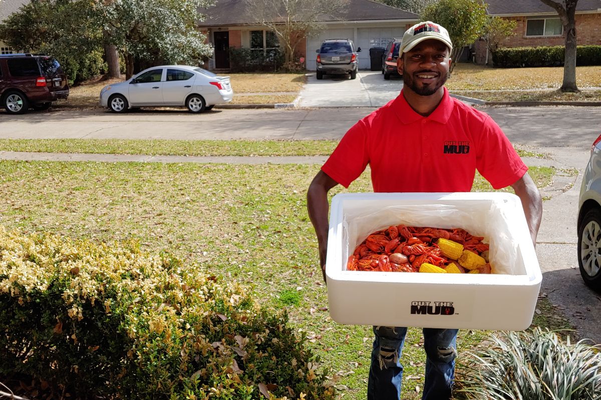 Local Company Spices Things Up with Boiled Crawfish, Crustacean Deliveries - Vimarsana News
