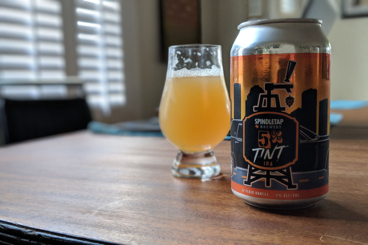 Beer Review: Spindletap's 5% Tint | Houstonia Magazine