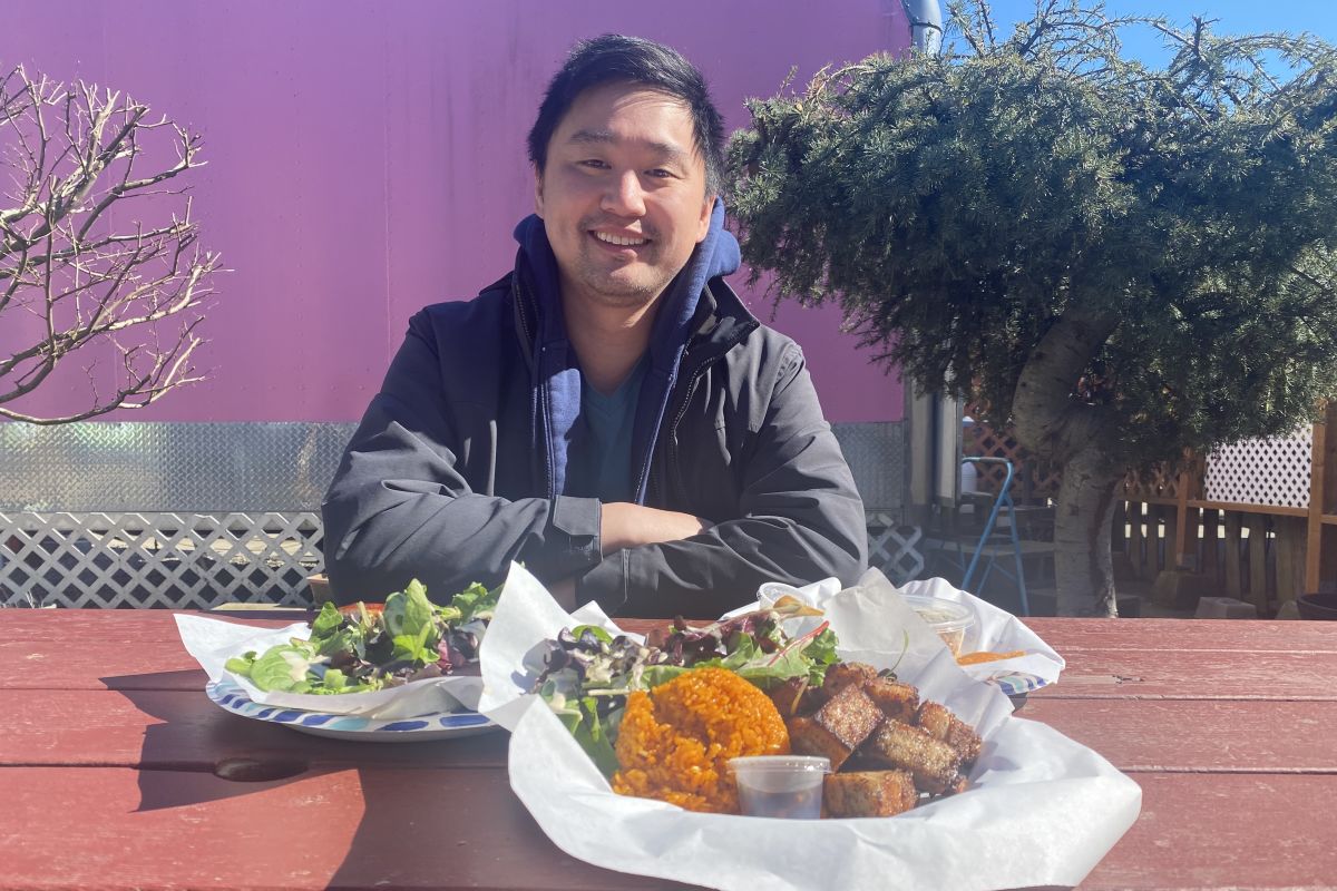 Ehow Chen Talks Portland Food Carts, Cats, and Supporting Small Businesses - Vimarsana News
