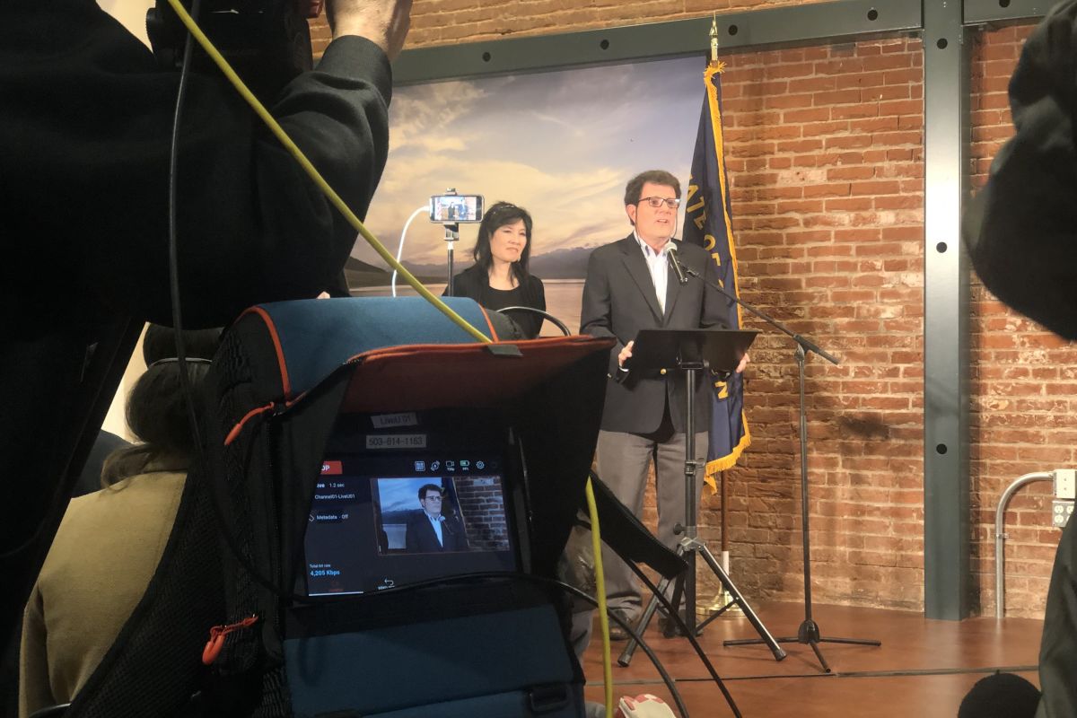 With Kristof Out, What's Next for the Oregon Governor's Race? - Vimarsana News