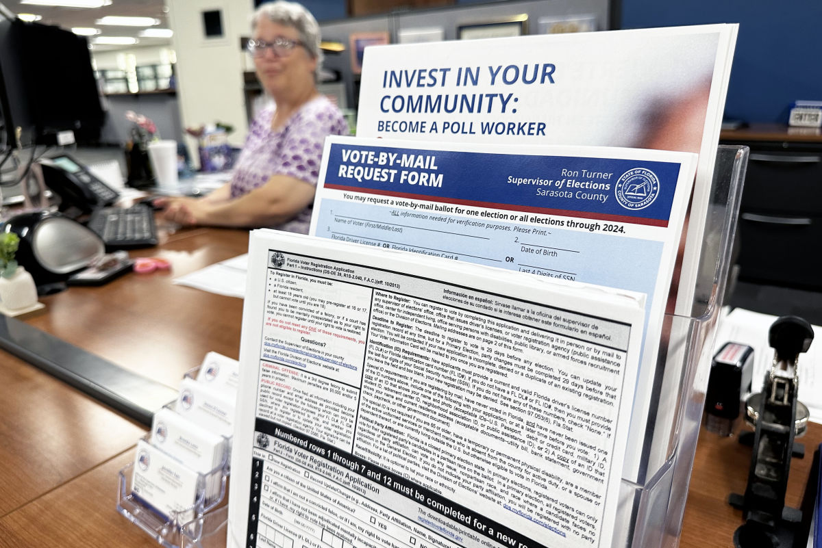 New Voting Rules Prompt Workarounds in Sarasota, Manatee - Vimarsana News