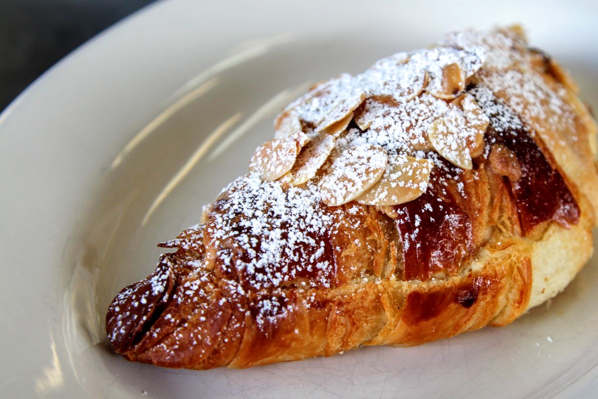 Rendez-Vous French Bakery & Delicatessan | Restaurants ...