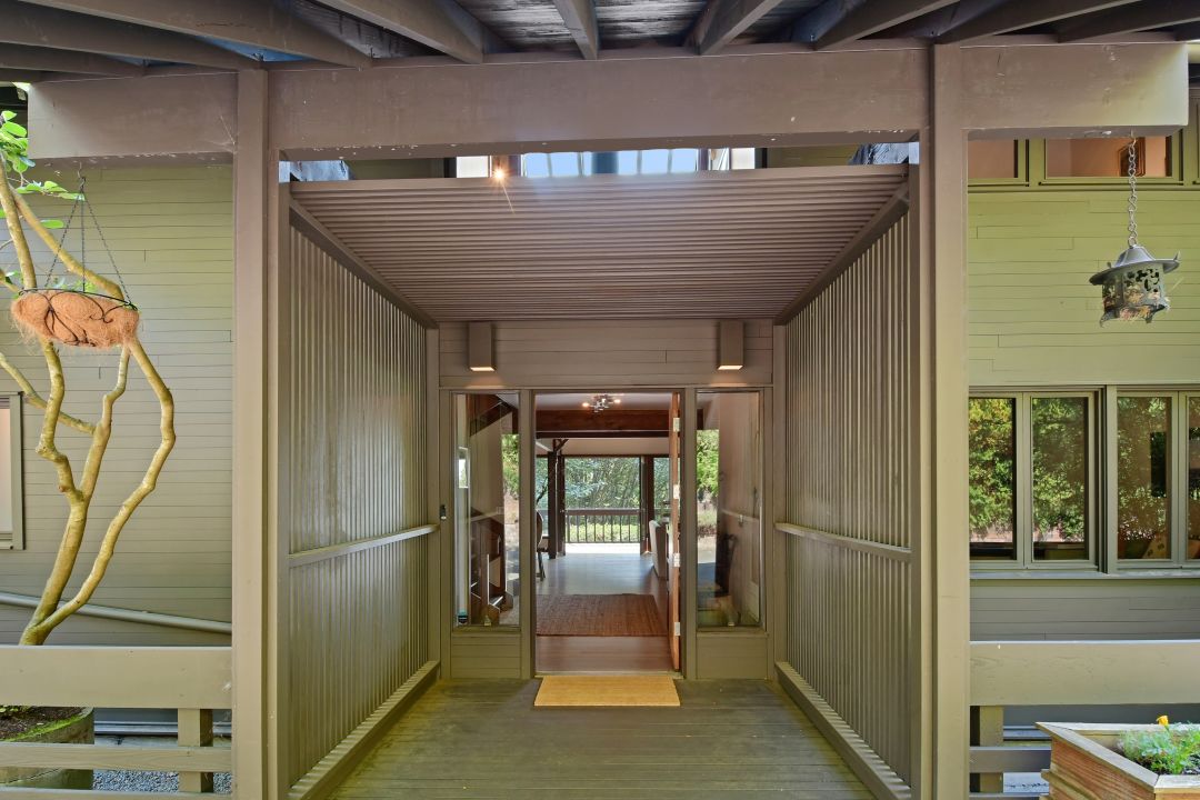 53472_17_pxxudf image 53472_17_pxxudf Property Watch: A Gene Zema Midcentury Home in Broadview - Seattle Met | Computer Repair, Networking, and IT Support in Seattle, WA