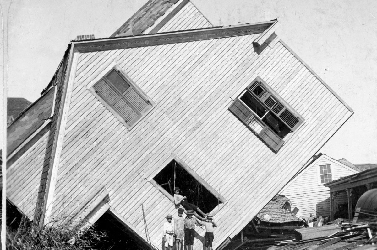 A Century of Stormy Weather in Photos Houstonia Magazine