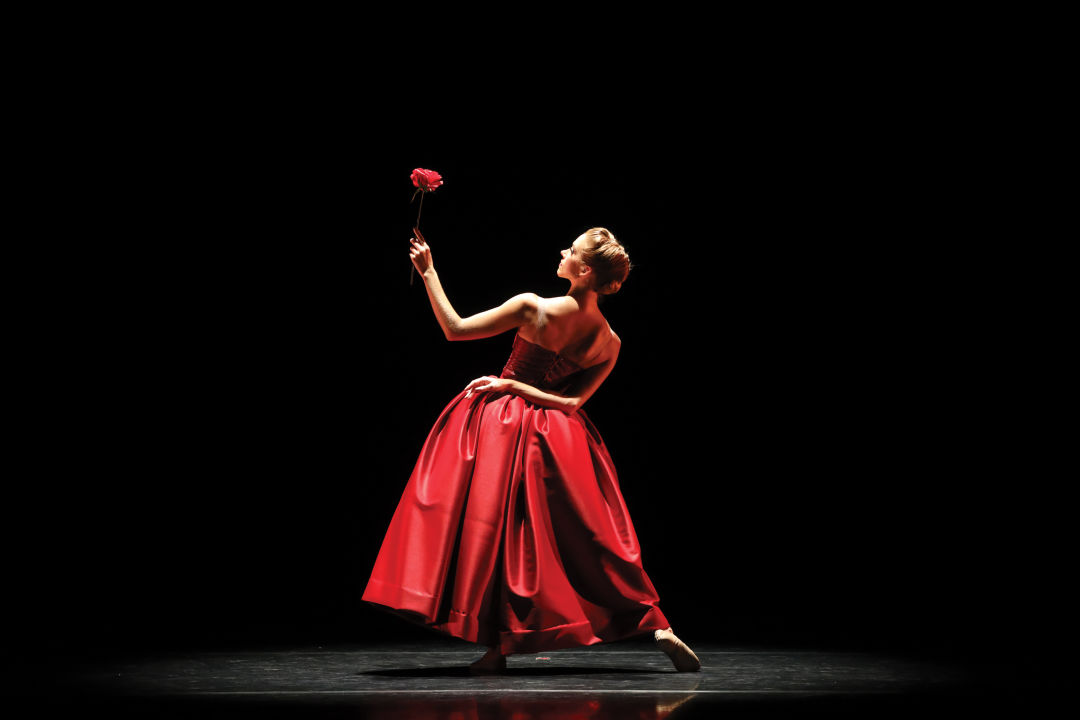 Danielle Brown in Ricardo Graziano’s Amorosa