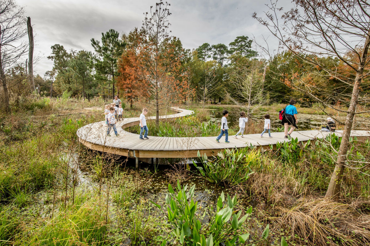 A Guide to Hiking at the Houston Arboretum & Nature Center Houstonia