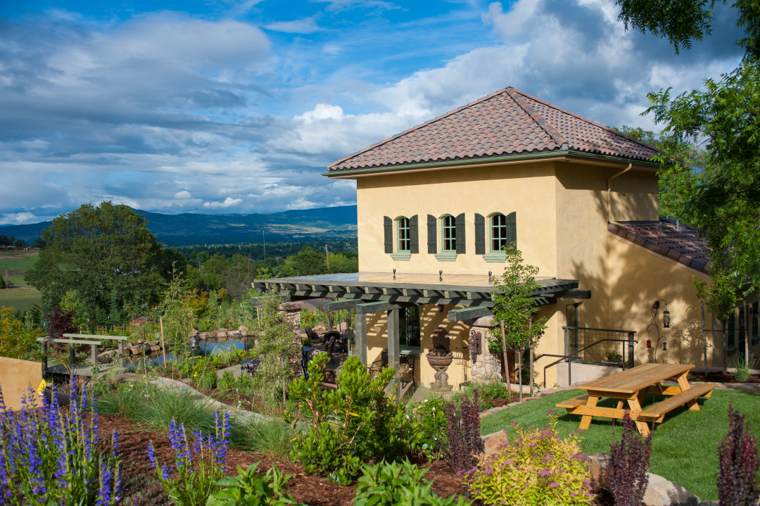 Dancin vineyards 002 gkec8d