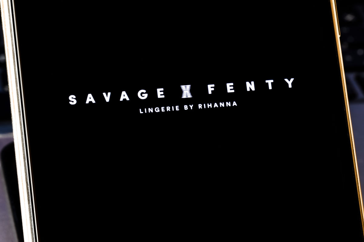 Rihanna Savage X Fenty Logo  Savage logo, Savage x fenty, Fenty