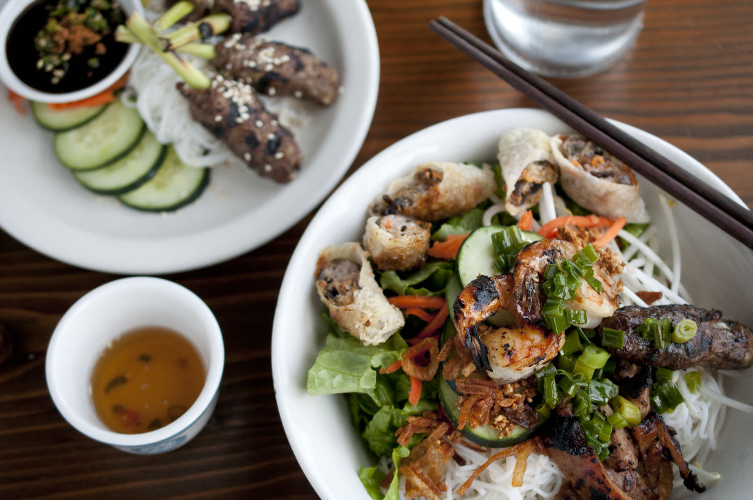 The Greatest Vietnamese Eating places in Seattle 8 LAO1901 w1j8lh