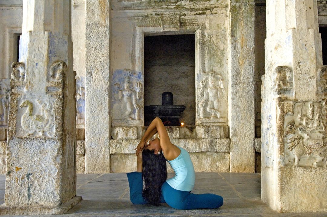 Reema datta yoga for emotional healing event at pearl yoga 1 mzowzh