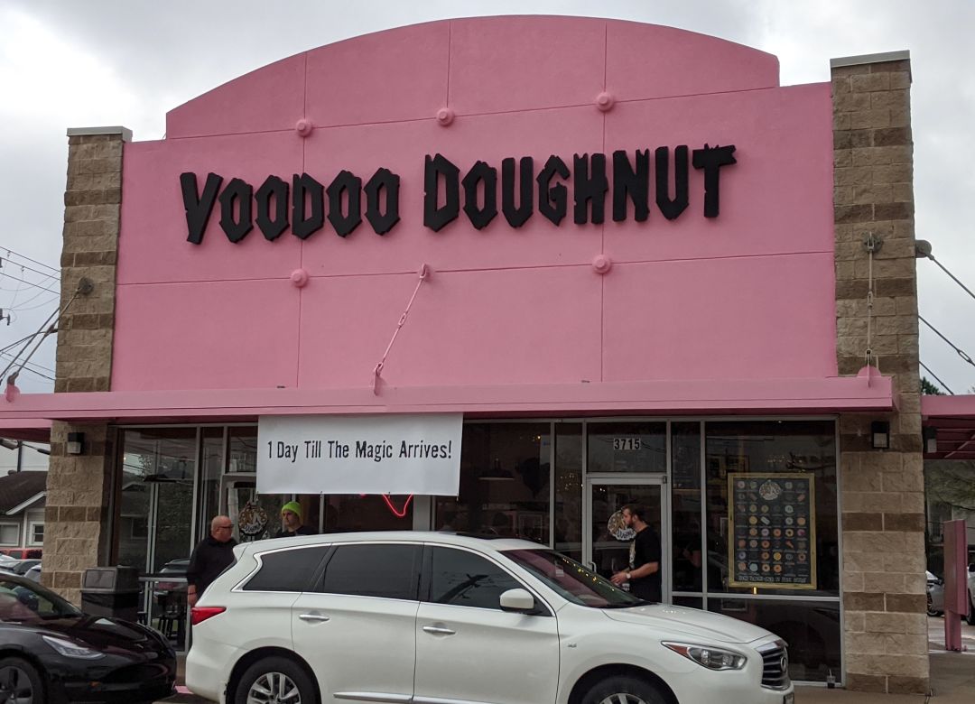 What To Order At The New Houston Voodoo Doughnut Houstonia Magazine