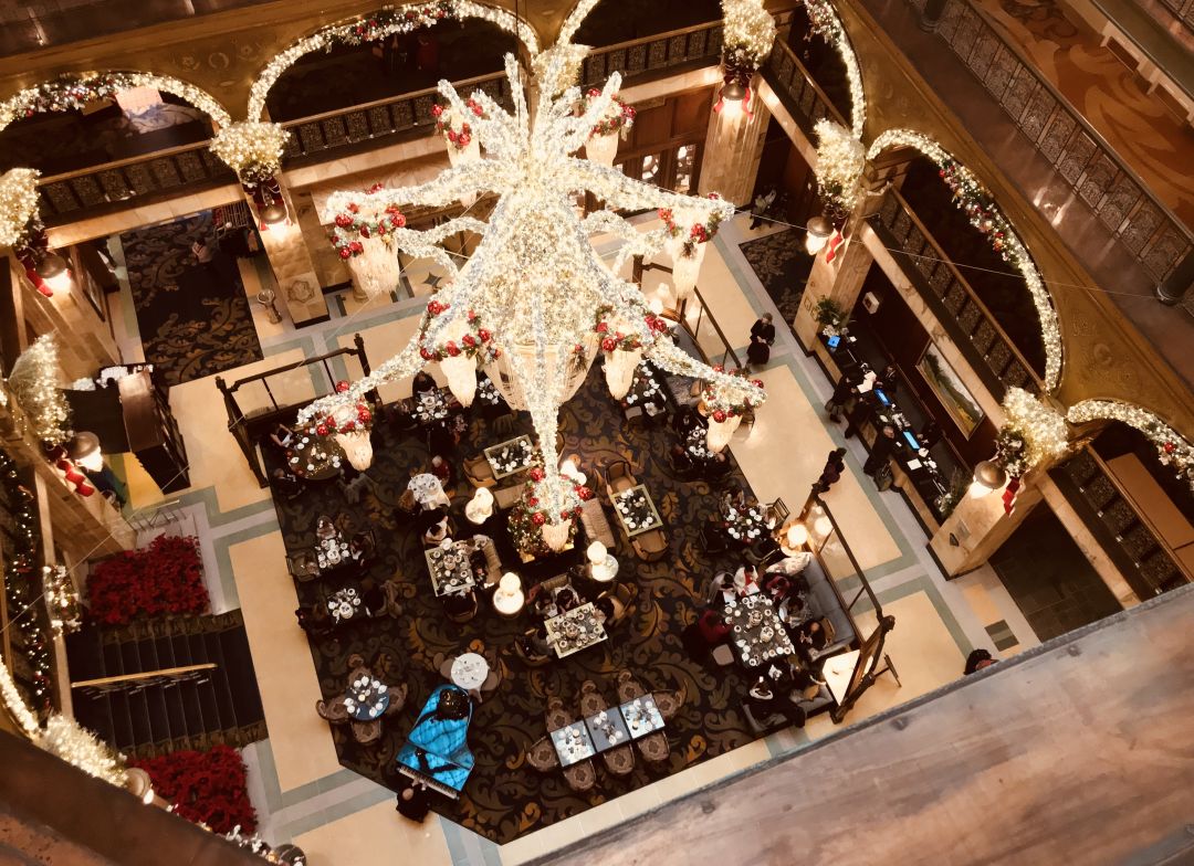 Chandelierabovekm 13 giwr2r
