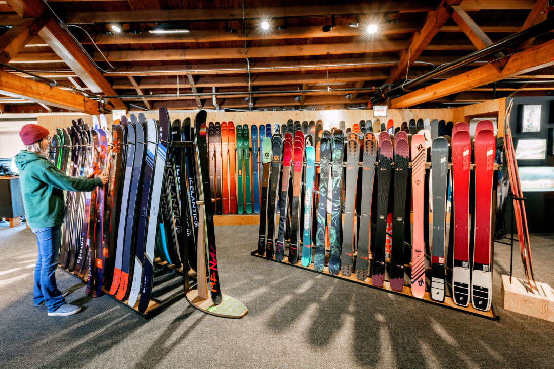 Ski and Snowboard in Seattle | Met