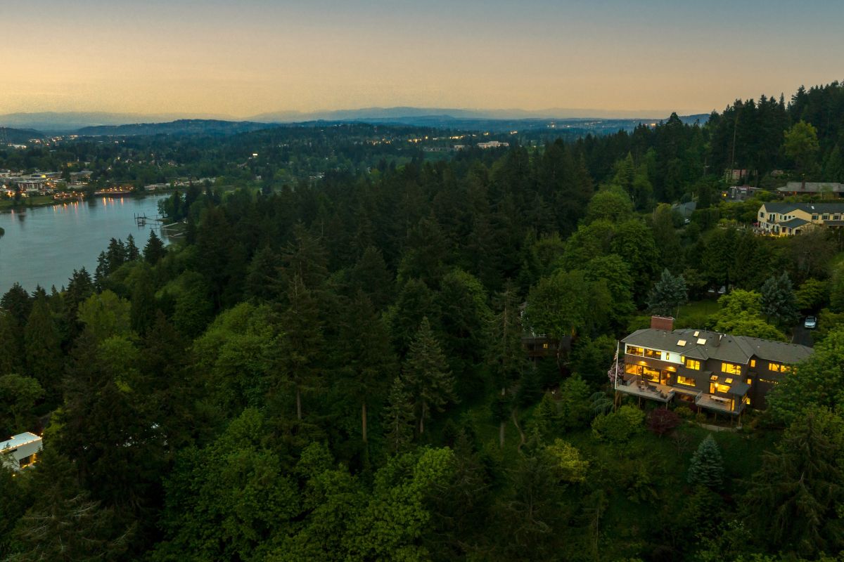 Property Watch: One of Oregon's Two Richard Neutra Homes Is for Sale - Vimarsana News