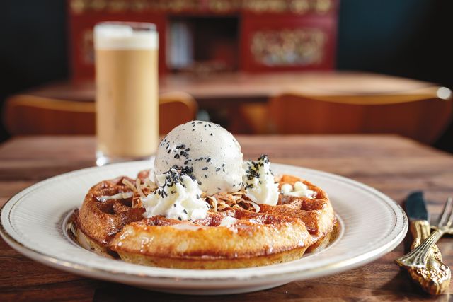 Pomo 0616 brunch reboot expatriate waffles hyi1th