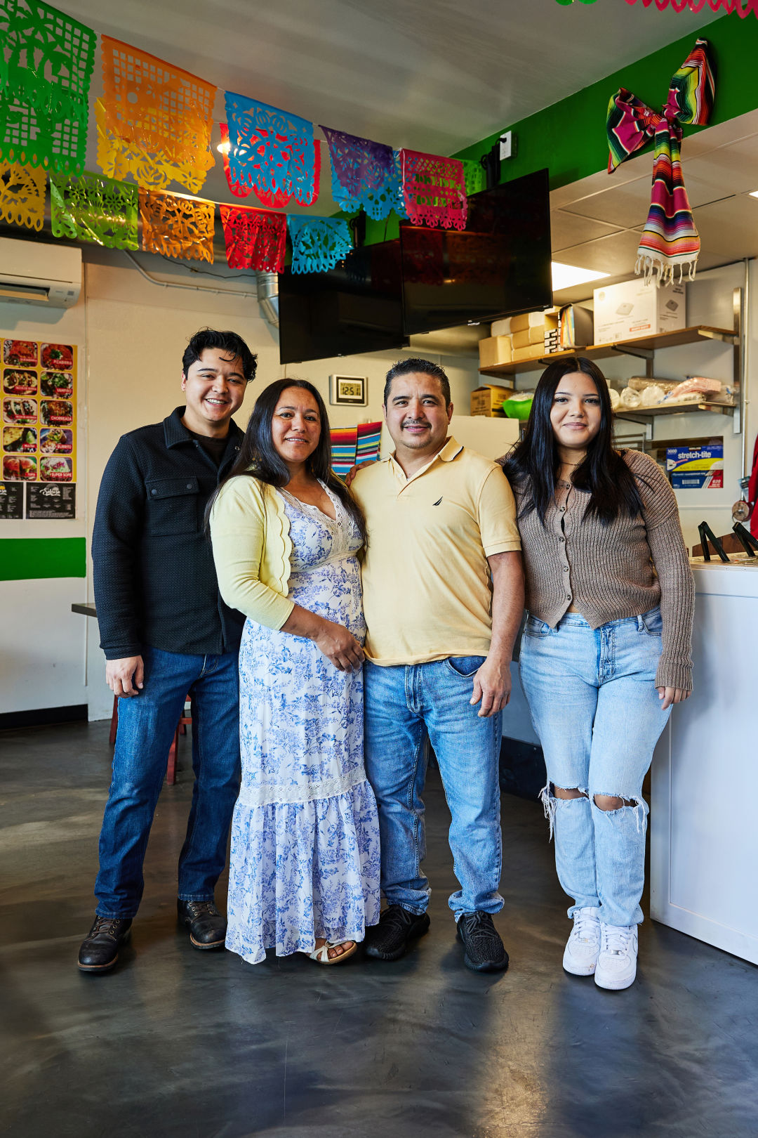 Seattle’s Finest Birria Comes from Burien 3 Birrieria La Sabrosa de Los Mochis amber fouts 57A6811 aer27h