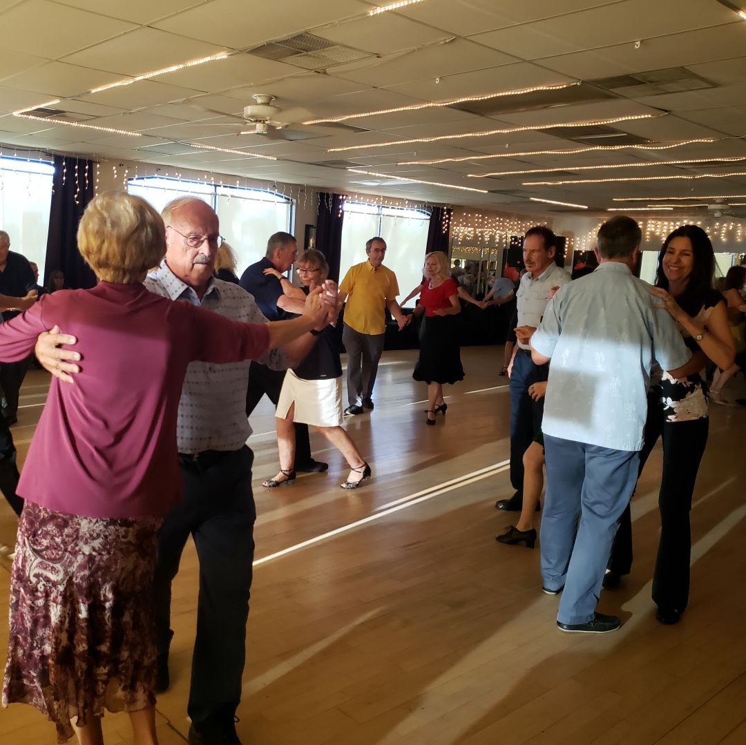 Group ballroom lesson at SaraDance Center