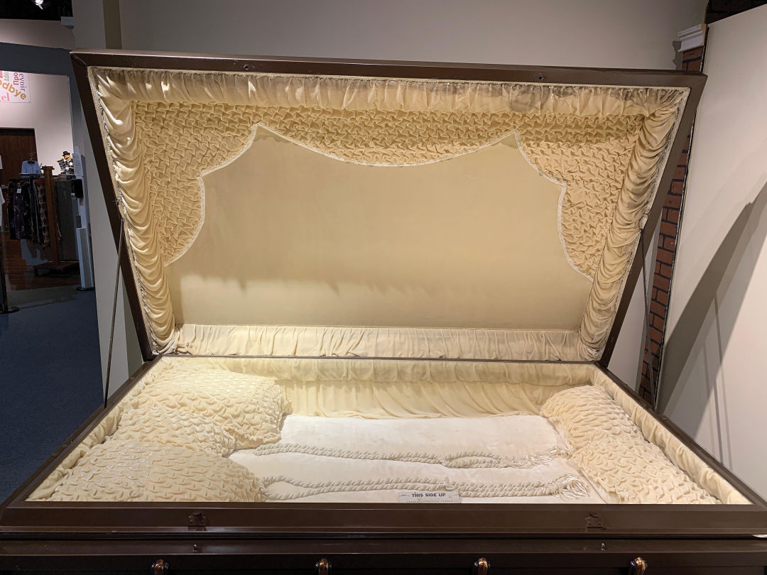 Triple casket