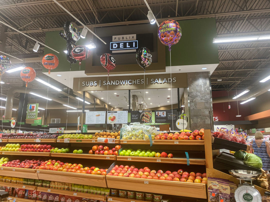 Customer service is key at Osprey's Publix.