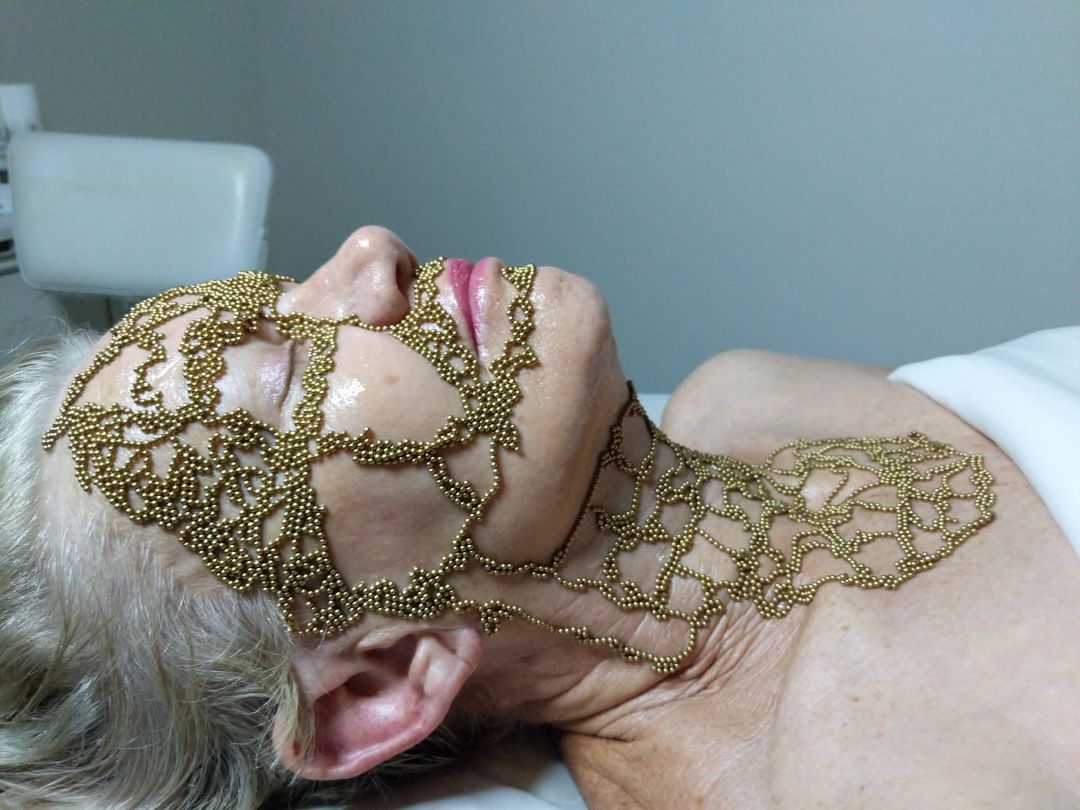 This Facial Uses 24K Gold Magnets to Sculpt and Repair Your Skin–And I  Tried It