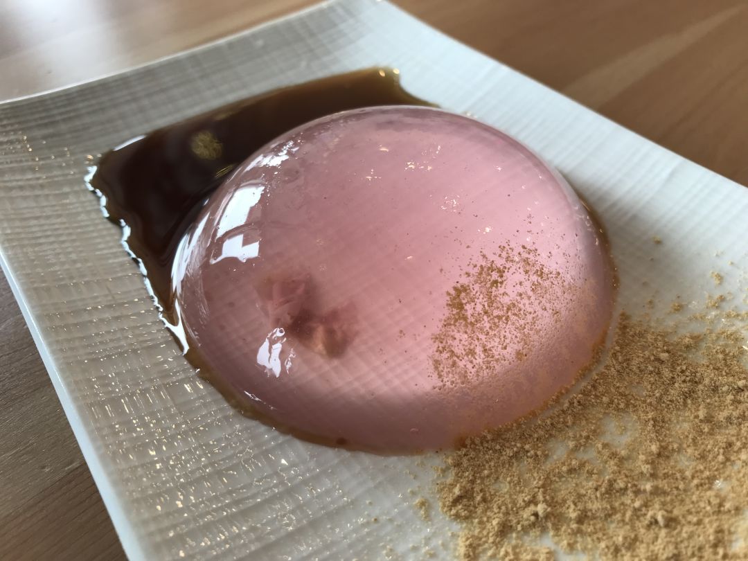 Edible Art: DIY Raindrop Cake Class | Uncommon Goods