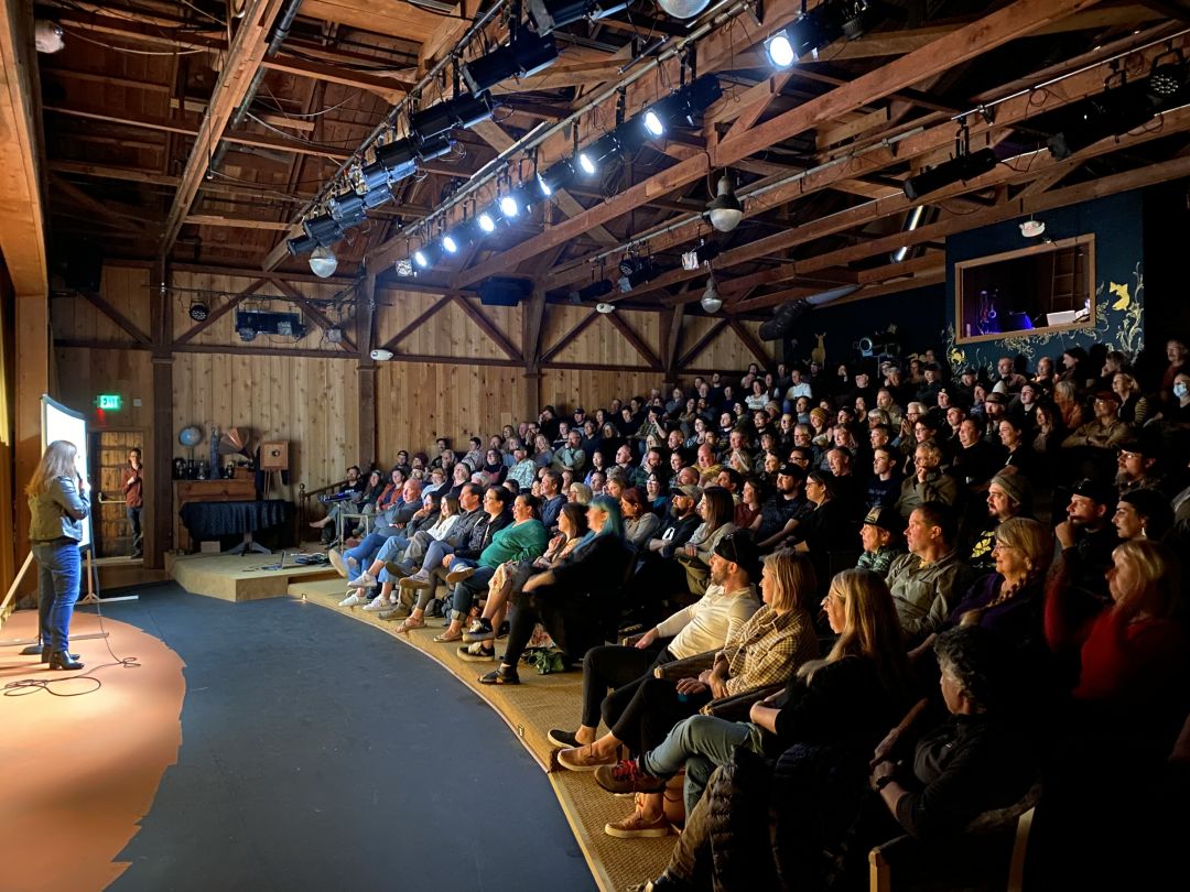 cannon-beach-comedy-festival_kx1zoy What to Do in Oregon in March
