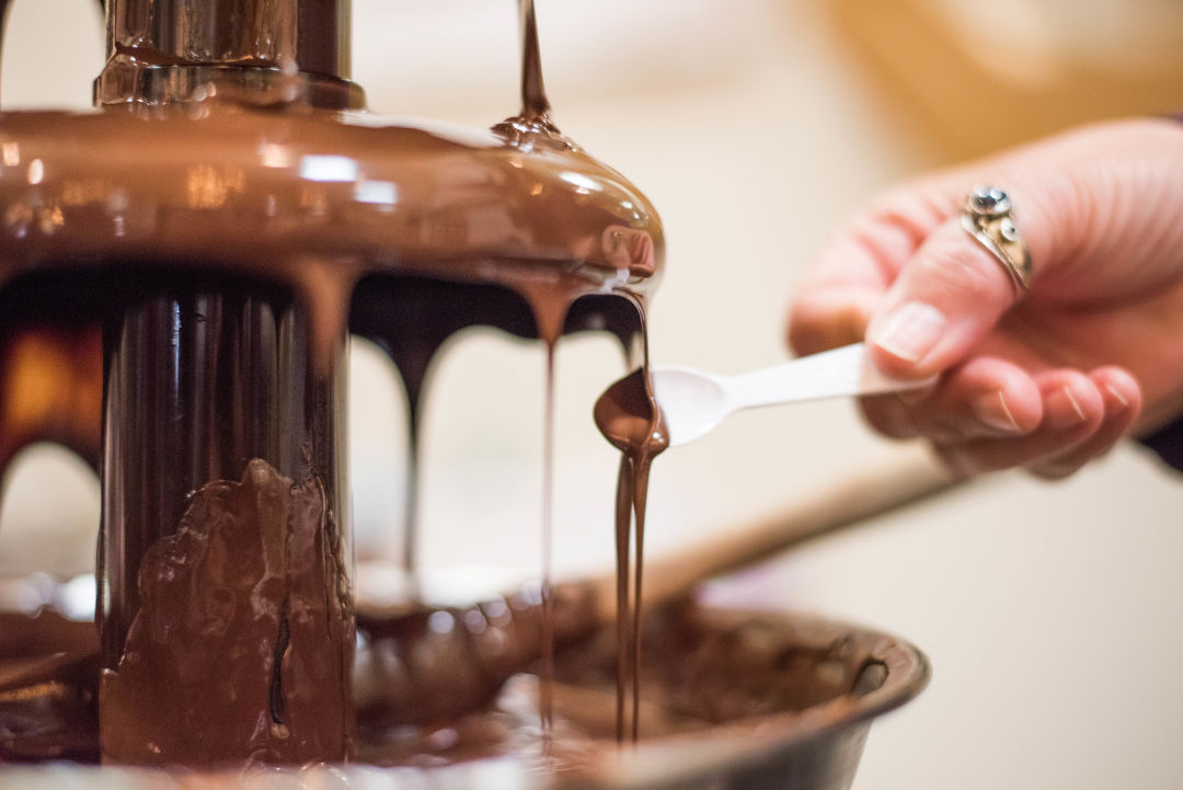 oregon-chocolate-festival-food_ybixoq What to Do in Oregon in March