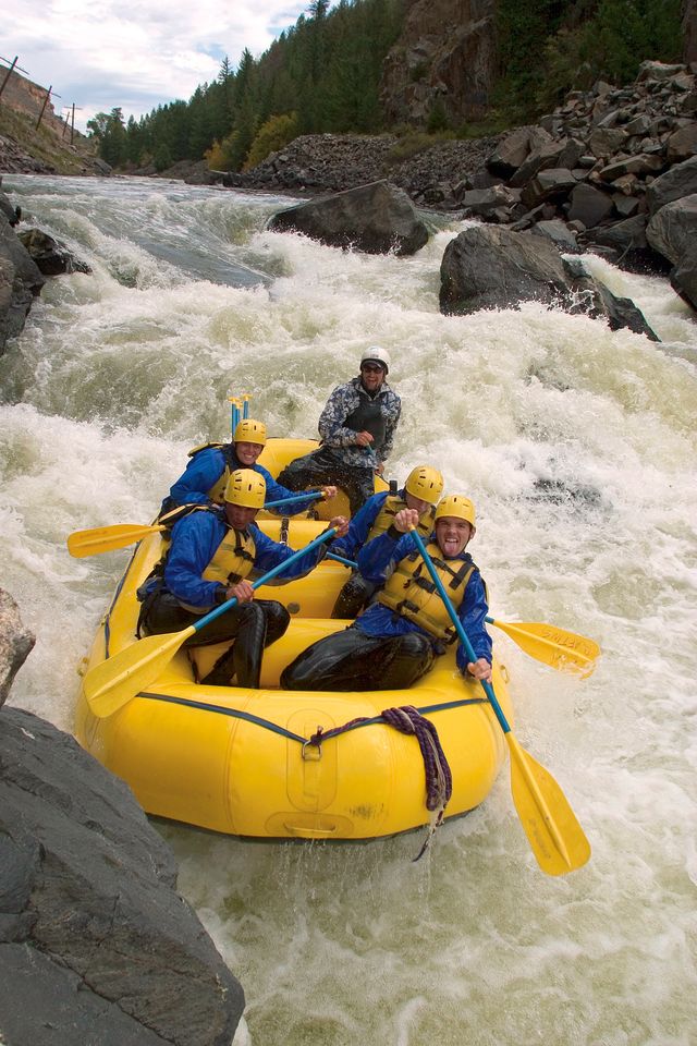 Cosu summer 2010 backcountry rafting zhkufb