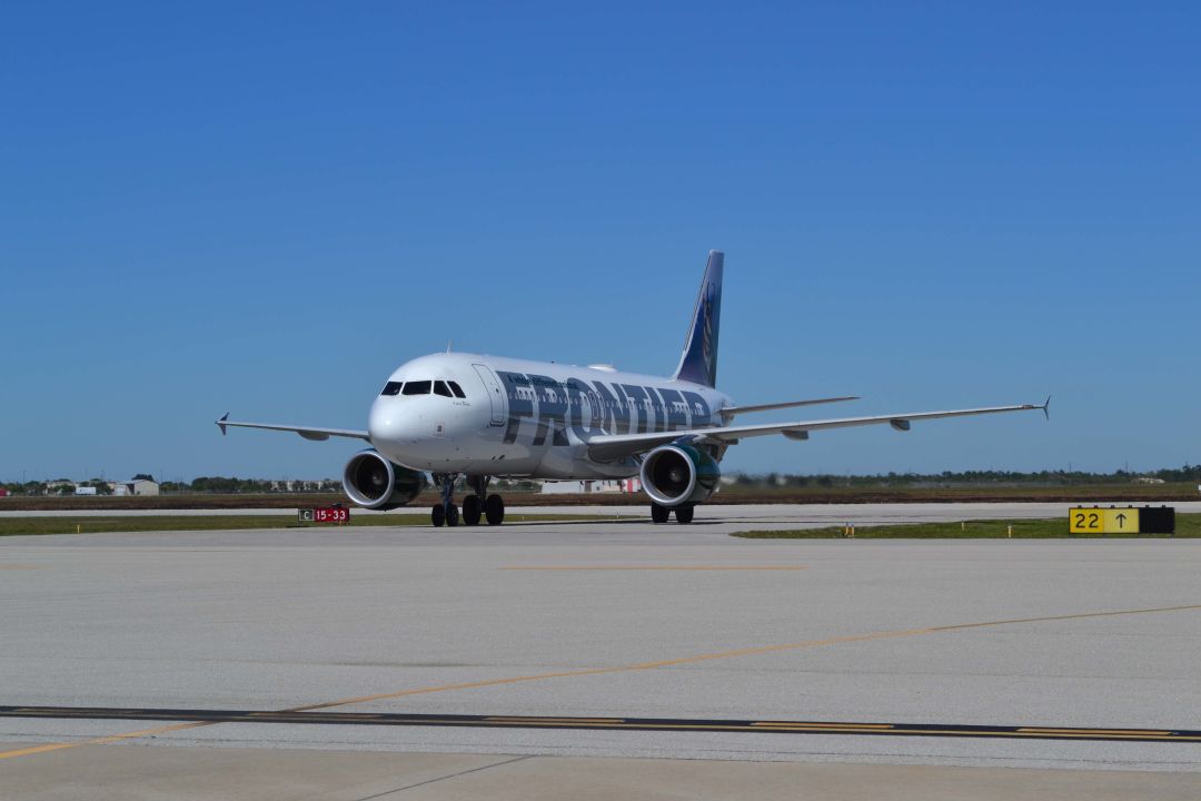 Frontier airlines a5ufec