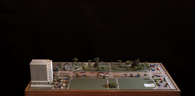 04 079 feature future history architectural model ww6zhs
