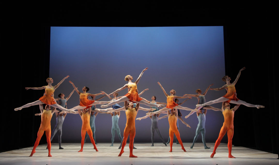 The sarasota ballet in will tuckett s changing light   photo frank atura q43dia