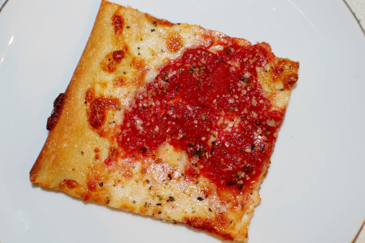 10 Bucks Or Less Michelangelo Pizzeria Italian Restaurant