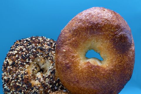 Rubinstein Bagels Founder Launches Hey Bagel Solo Project on the Eastside - Vimarsana News