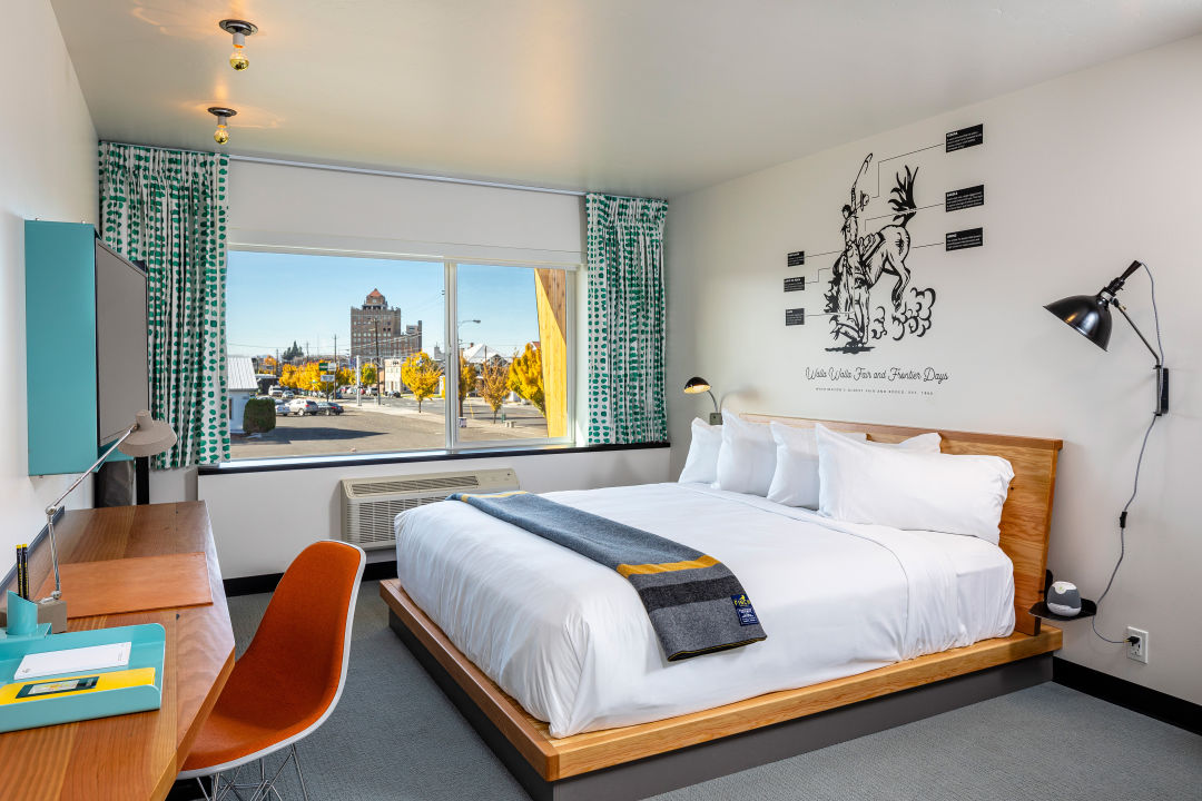 Washington's Greatest Lodges | Seattle Met 7 2 FINCH King2BuildingD stoygd