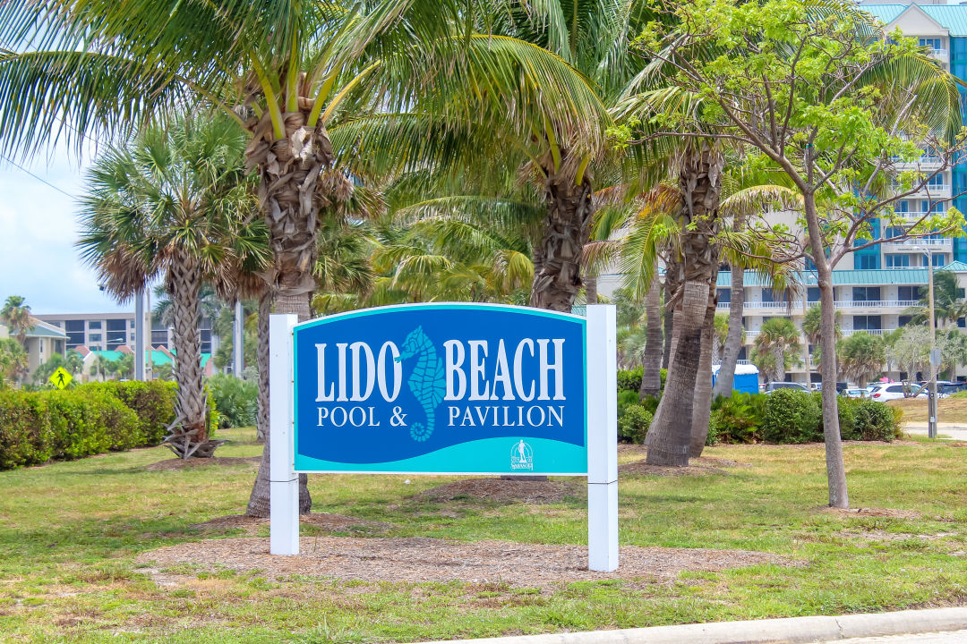 Lido Beach Pool & Pavilion