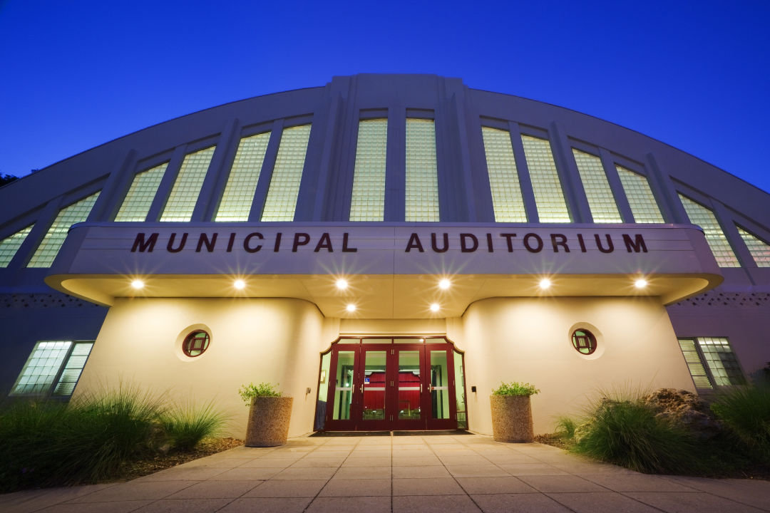 Municipal auditorium n5ftgb