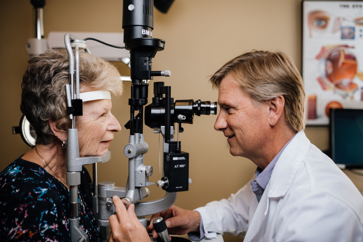 Considering Cataract Surgery? Here's What You Need to Know