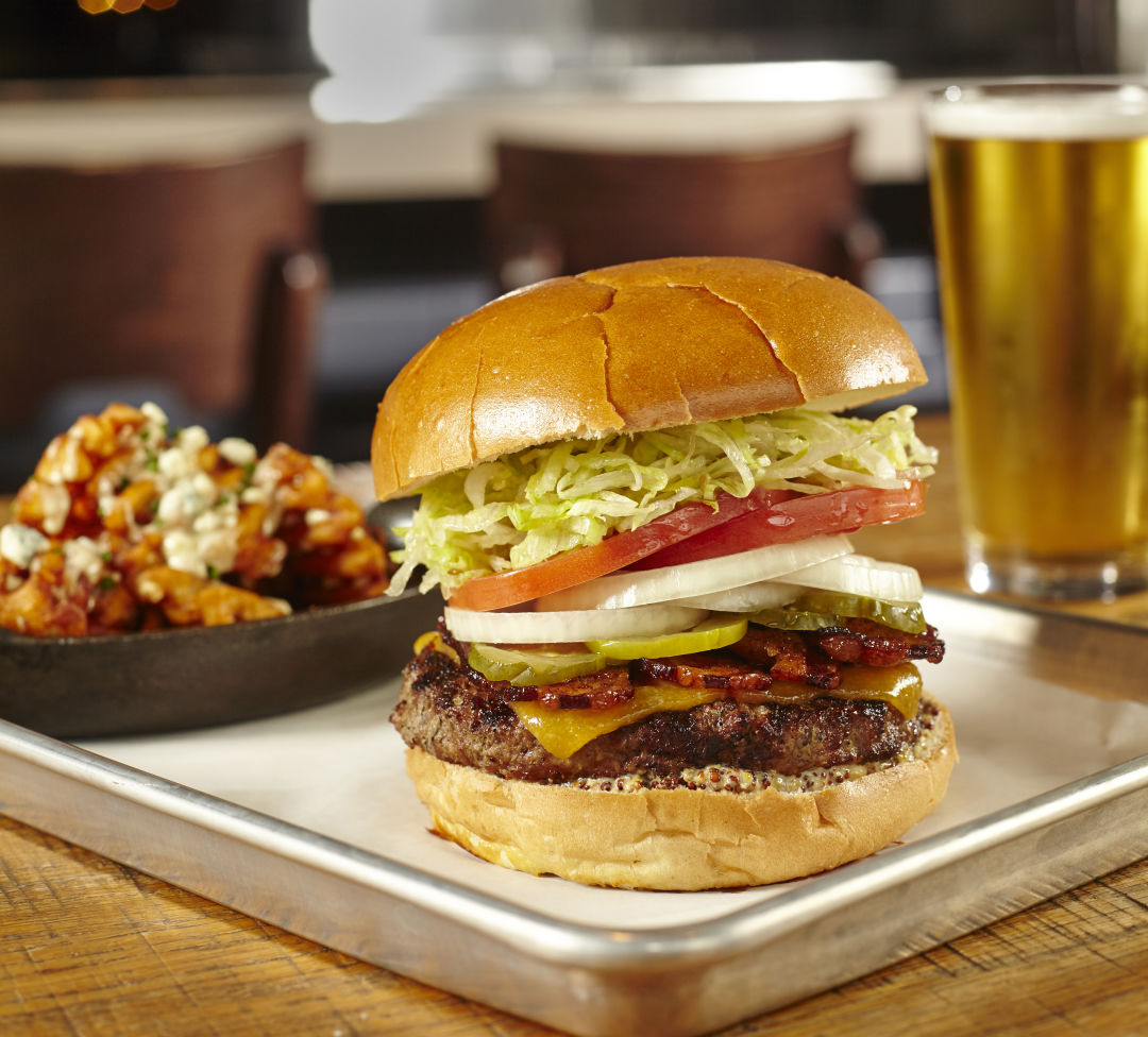 Bacon cheeseburger m98kq8