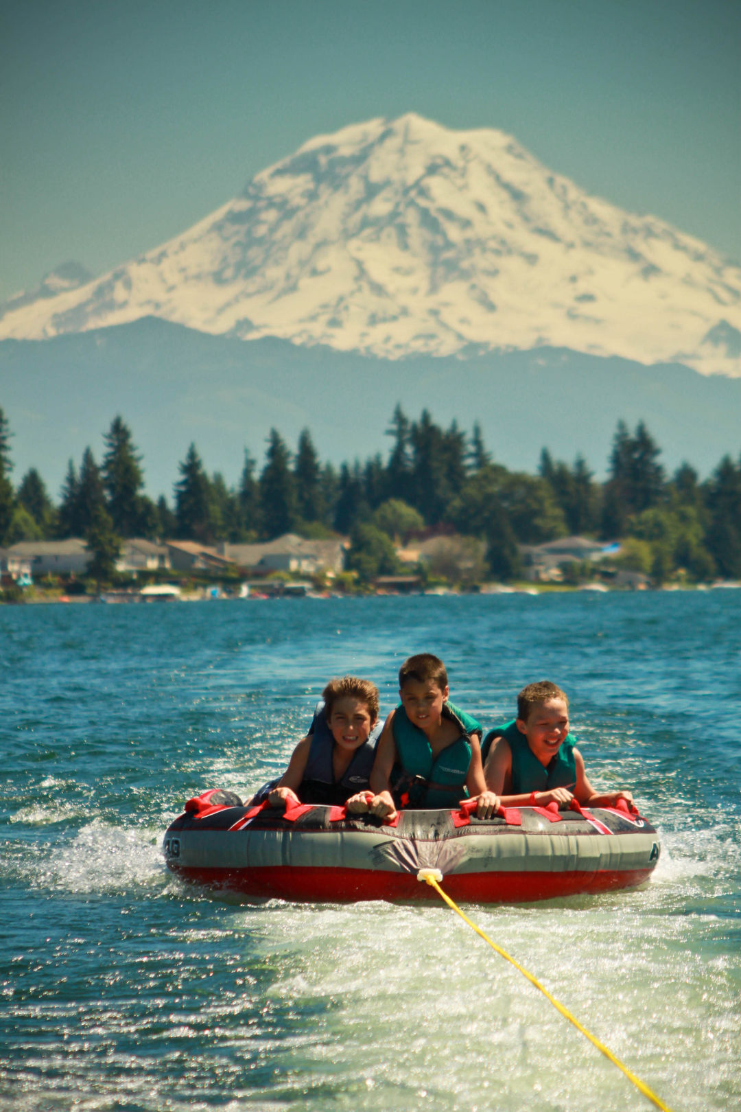 Lake Holidays close to Seattle | Seattle Met 3 4825337834 a1971f7667 o qrpqvf