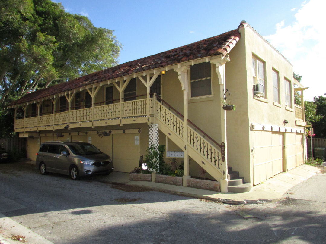 525 rawls ave. sarasota fj24cj