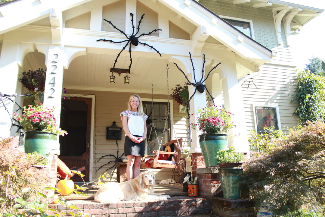 Map shows off Pittsburgh-area homes with spooky Halloween decorations - CBS  Pittsburgh