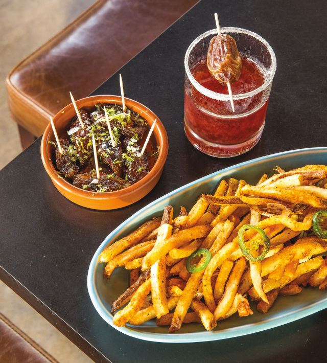 1217 dine review ray fries fryxk1