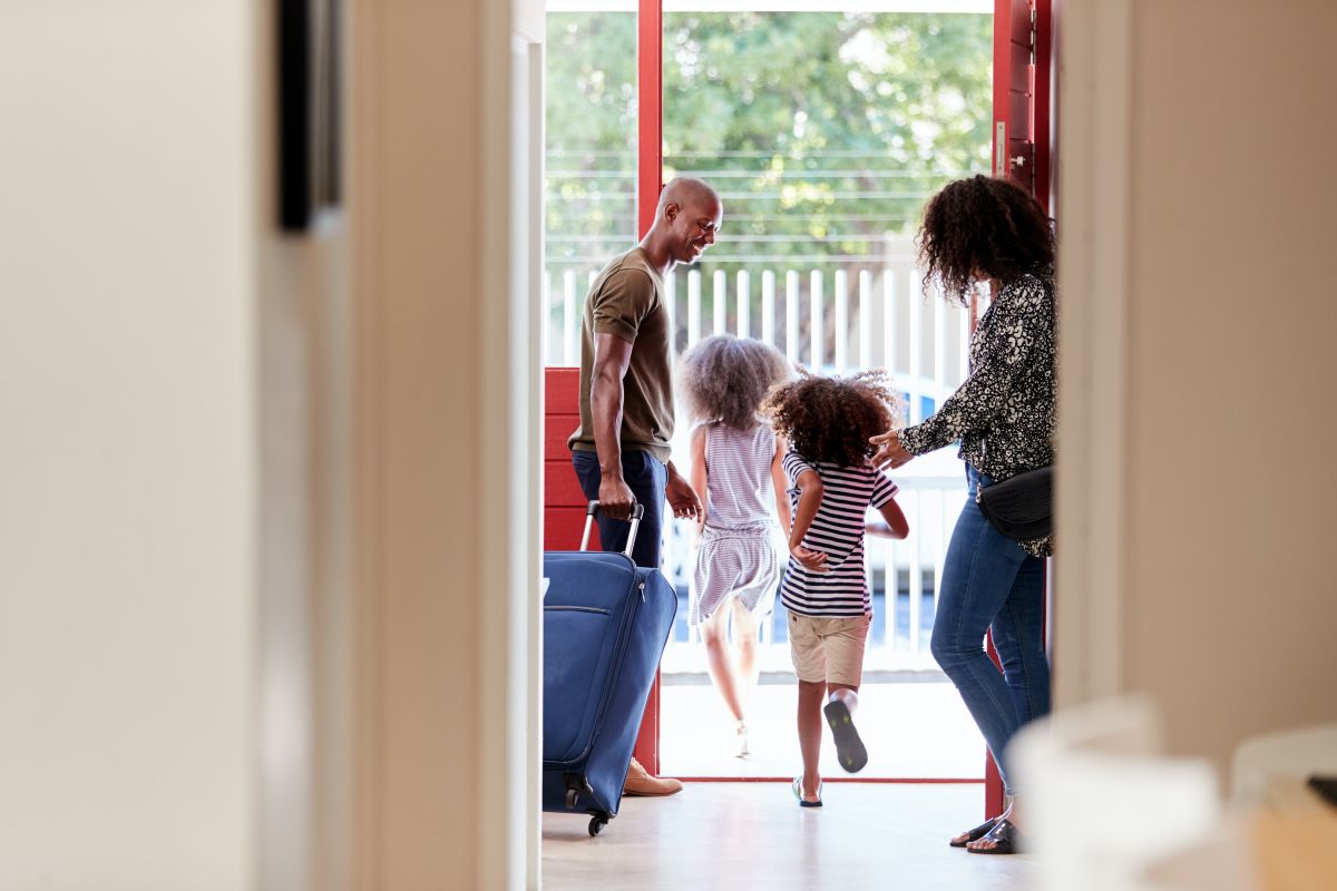 Preparing Your Home for a Florida Summer - Green & Clean