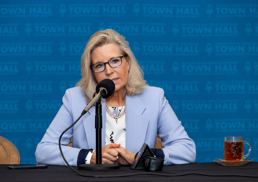 Former U.S. Rep. Liz Cheney answers question during a media event before her talk at the Van Wezel Performing Arts Hall. Cheney is the first speaker in this year's Ringling College Library Association Town Hall Lecture Series.