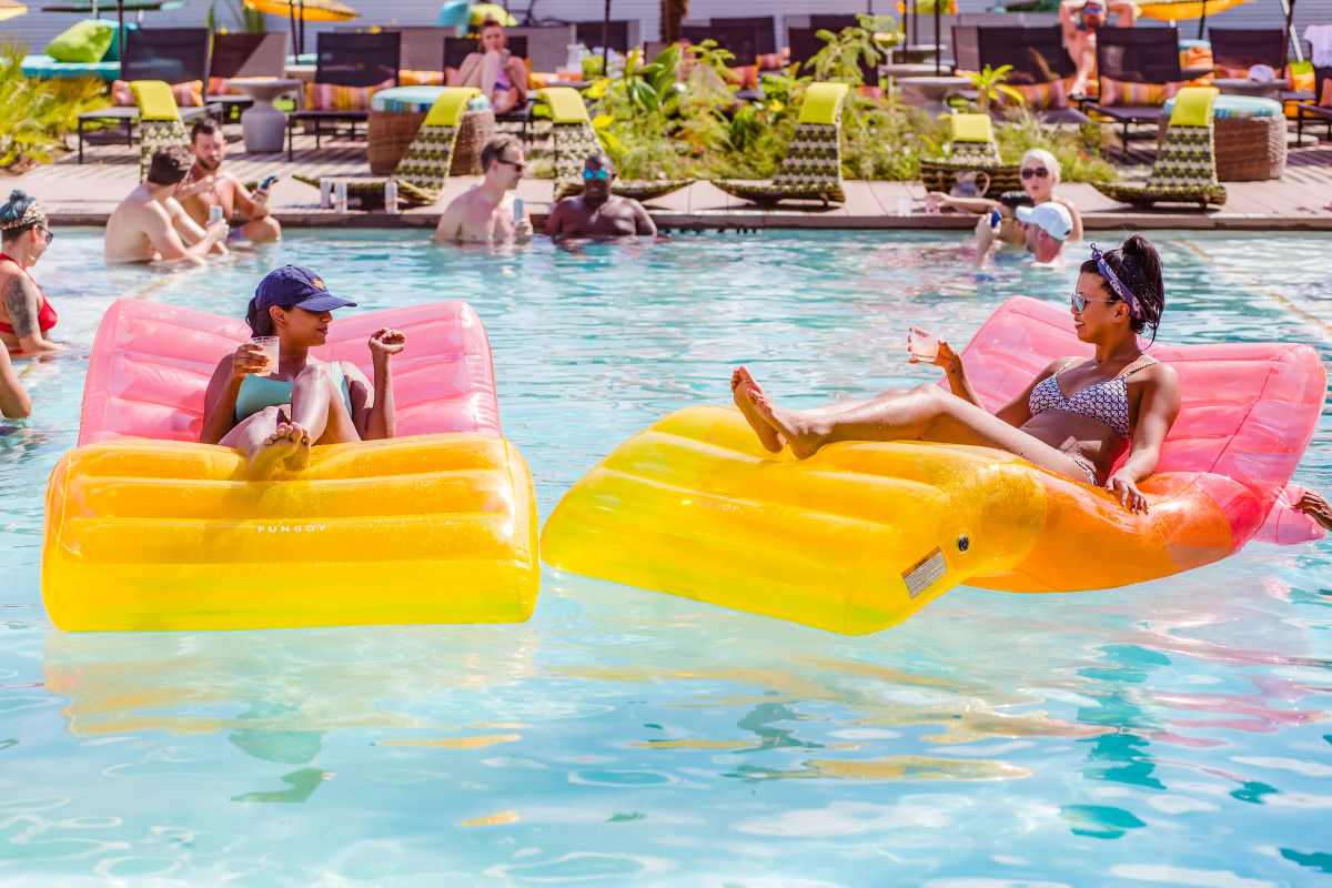 10 Amazing Water Parks in Houston