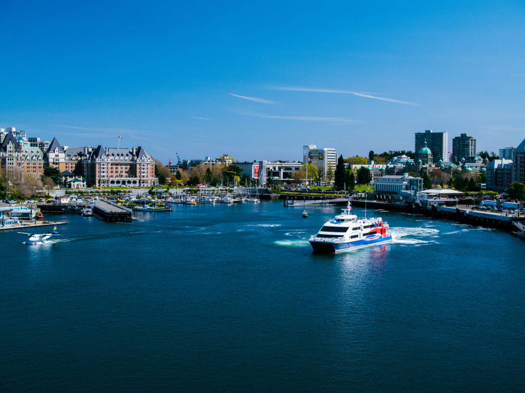 boat tour from seattle to victoria